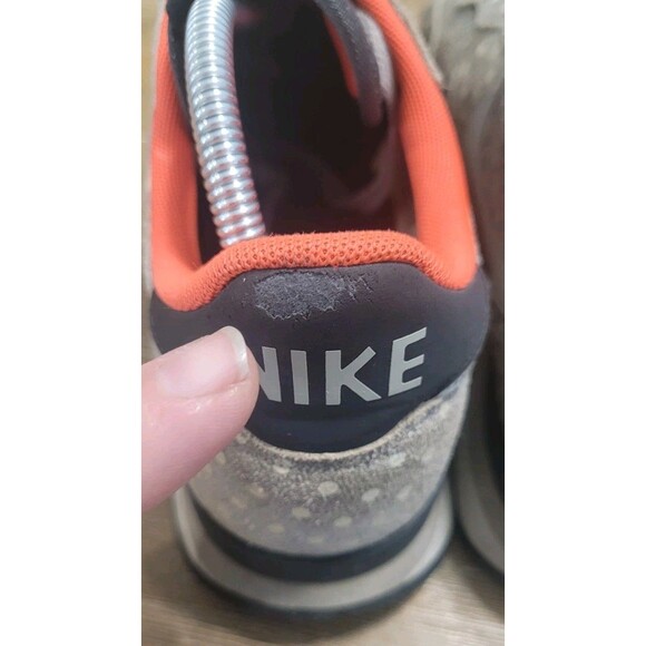 2014 Nike Men's Sz 10 Internationalist Ltr Polka Dot Running Shoes 705279-002 - Picture 8 of 9